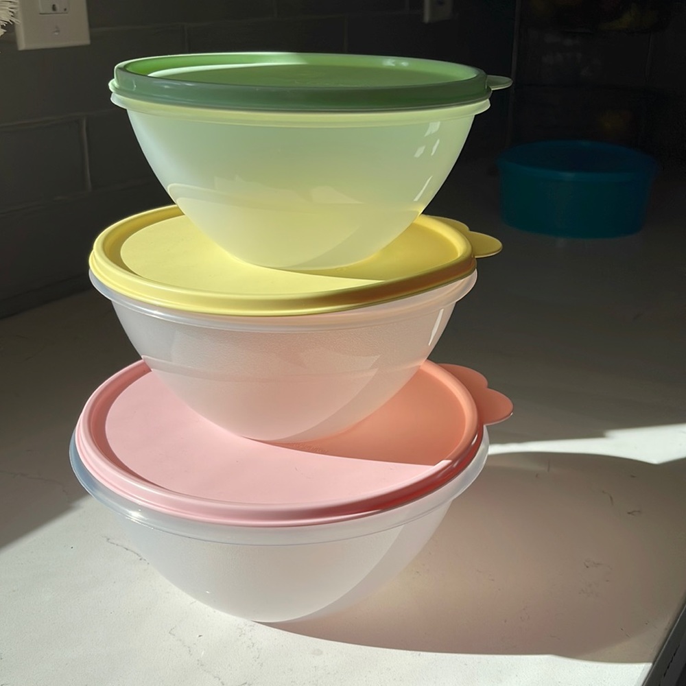 Tupperware 3 pc Medium Wonderlier Set